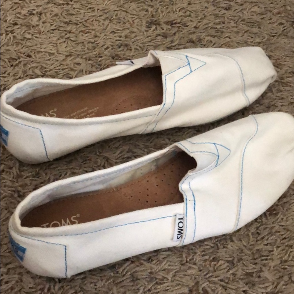 Never worn Toms